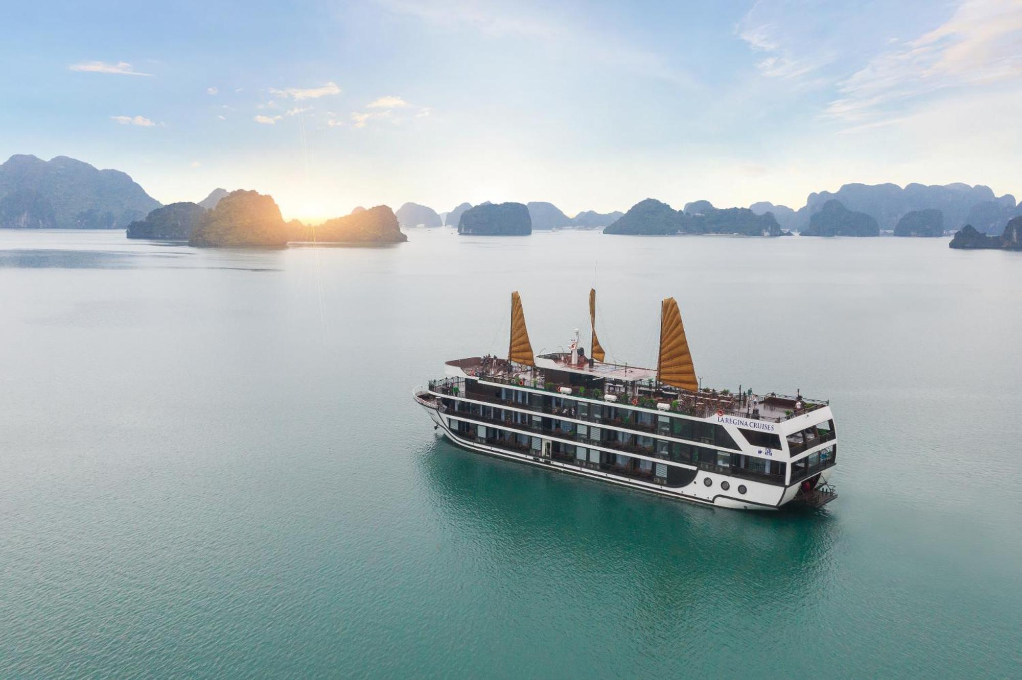 La Regina Legend Cruise Hotel Hạ Long-öböl Kültér fotó